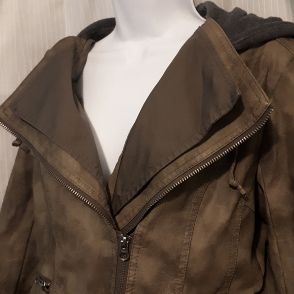 Khaki Faux Leather Hooded Bomber Jacket sz Large - Picture 4 of 7